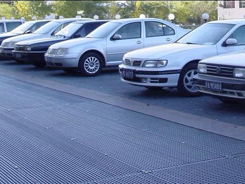 停車場(chǎng)鋼格柵板